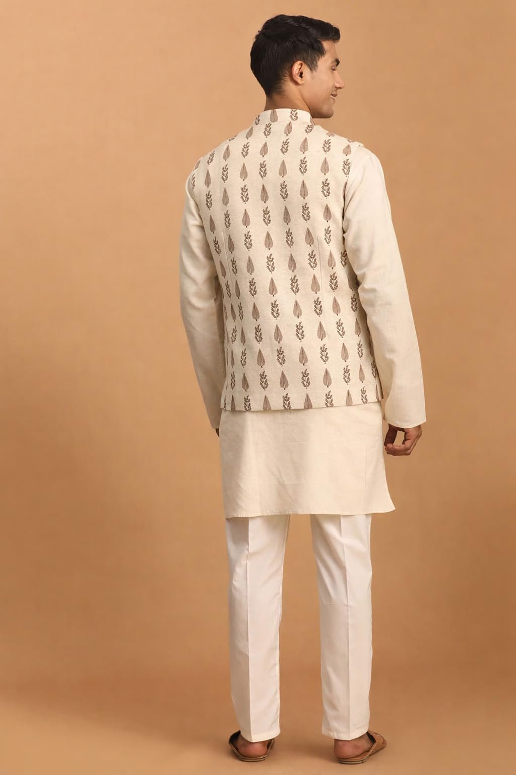 VASTRAMAY Shvaas Leaf Pattern Cotton Printed Nehru Jacket with Kurta and Pyjama Set Elegant Ethnic Wear for Men, 40