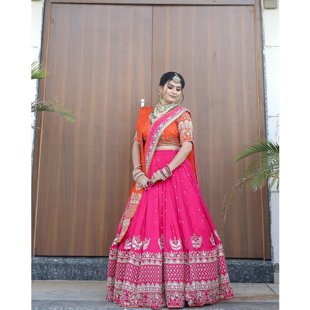 IYALAFAB WOMEN'S Georgette Trending Designer Semi-Stitched Lehenga Choli Set for Women | Dupatta & Unstitched Blouse | Wedding Outfit (SF201546 Metallic free-size)