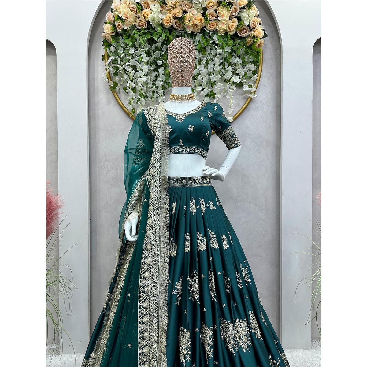 IYALAFAB WOMEN'S Crepe Trending Designer Semi-Stitched Lehenga Choli Set for Women | Dupatta & Unstitched Blouse | Wedding Outfit (SF201535 Dark Green free-size)