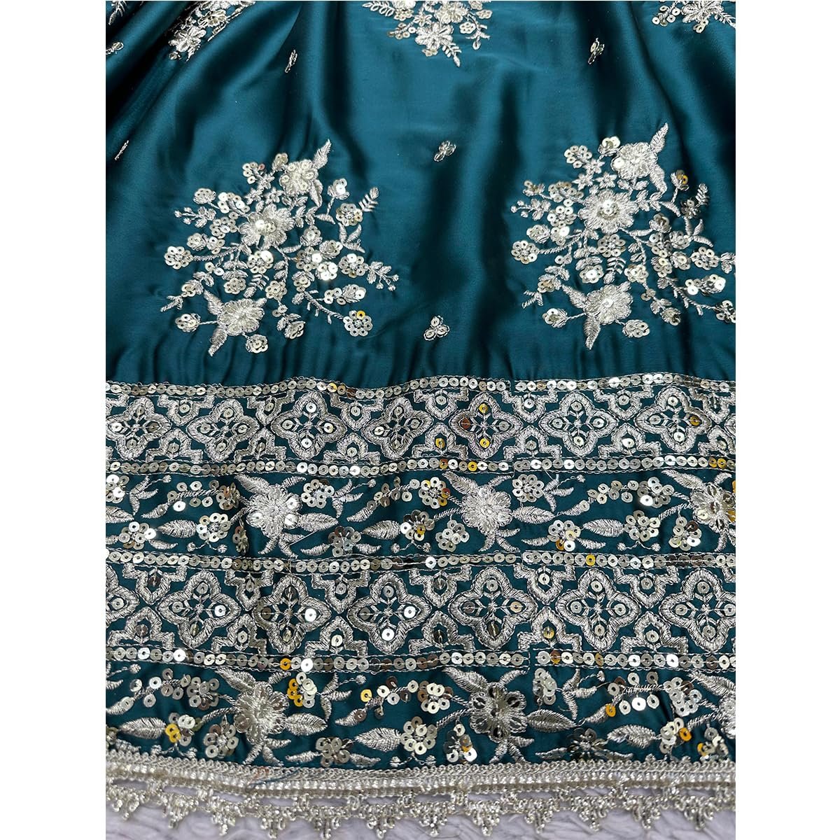 IYALAFAB WOMEN'S Crepe Trending Designer Semi-Stitched Lehenga Choli Set for Women | Dupatta & Unstitched Blouse | Wedding Outfit (SF201535 Dark Green free-size)
