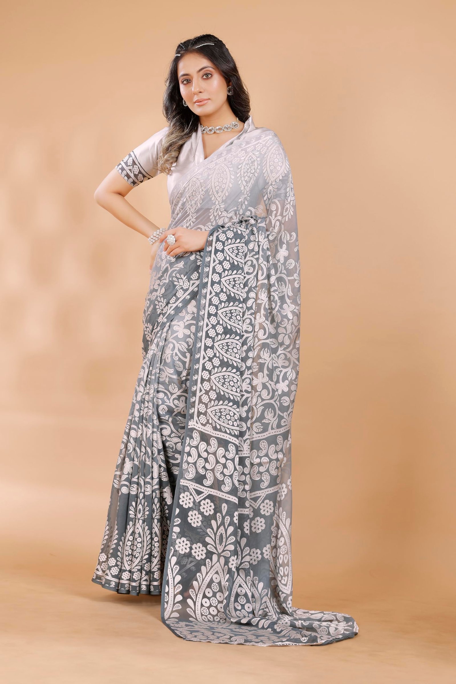 Garden Vareli Women Viscose Brasso Floral Print Saree With Unstitched Blouse Piece 73440 - Grey
